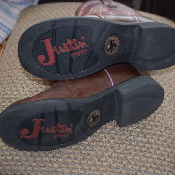 Justin Gypsy Round Toed Boot - Picture 6 of 7